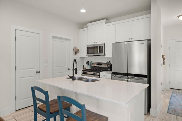 532 White Steppe WAY 252, Georgetown, TX 78626