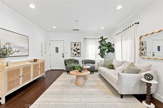 5108 Towne Avenue, Los Angeles, CA 90011