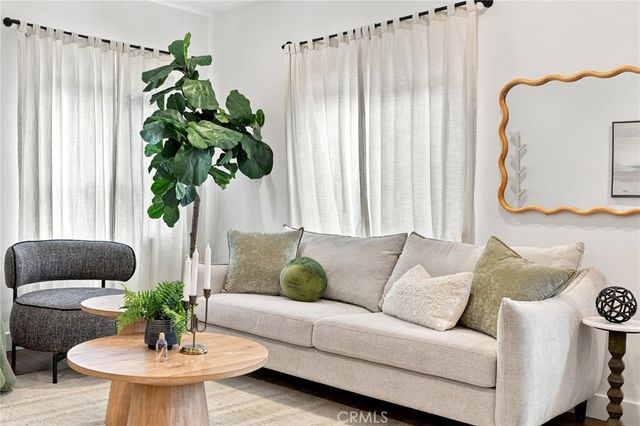 5108 Towne Avenue, Los Angeles, CA 90011