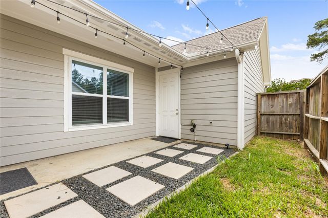 243 Kendrick Pines Boulevard, Spring, TX 77389