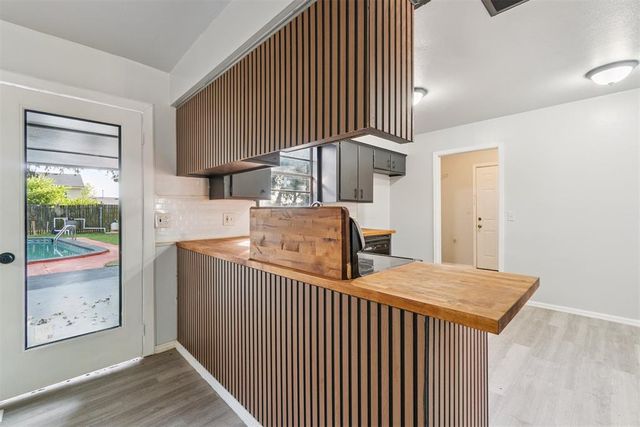 3900 Corbett Drive, Del City, OK 73115