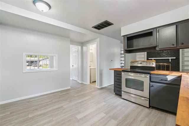 3900 Corbett Drive, Del City, OK 73115