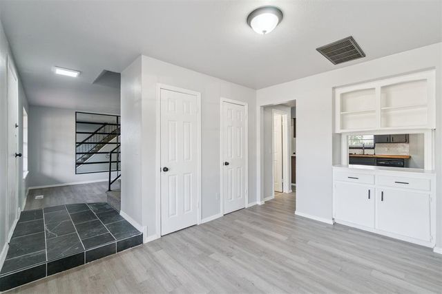 3900 Corbett Drive, Del City, OK 73115