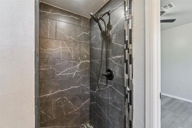 3900 Corbett Drive, Del City, OK 73115