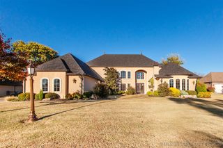 18533 E Crooked Oak Drive, Owasso, OK 74055