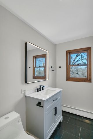 8908 Wondermere Road, Wonder Lake, IL 60097