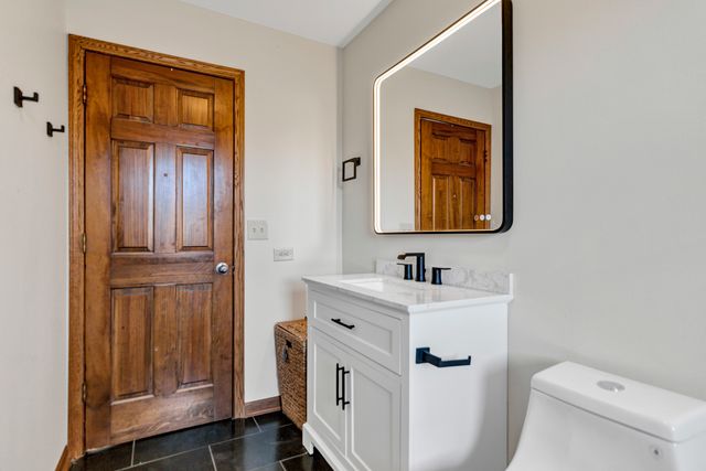 8908 Wondermere Road, Wonder Lake, IL 60097