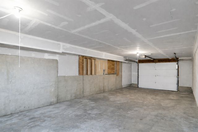 8908 Wondermere Road, Wonder Lake, IL 60097