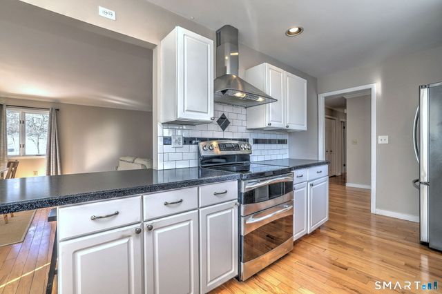 690 Forest Road 761, West Haven, CT 06516