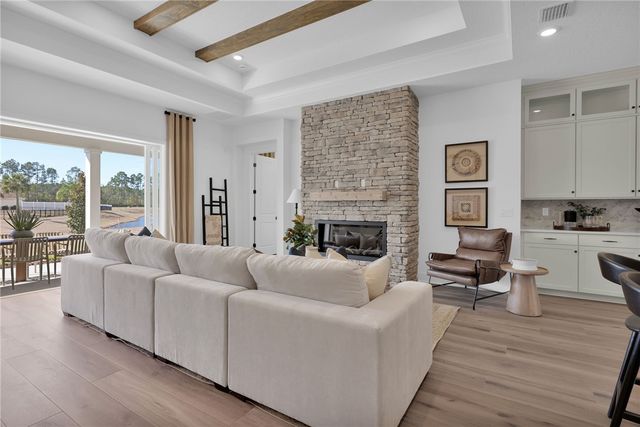 124 Madeline Taylor Place, Kingsland, GA 31548