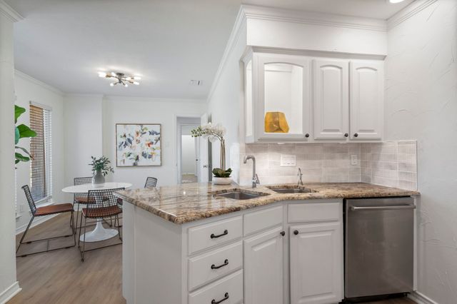 6126 Highgate Lane, Dallas, TX 75214
