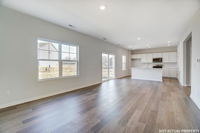 163 Lorrimore Drive, Pickerington, OH 43147