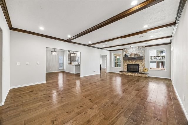 1030 Crossroads Drive, Houston, TX 77079