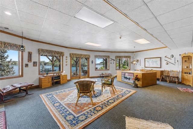 132 South Oak Pointe Drive, Seneca, SC 29672