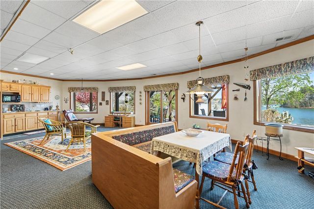 132 South Oak Pointe Drive, Seneca, SC 29672