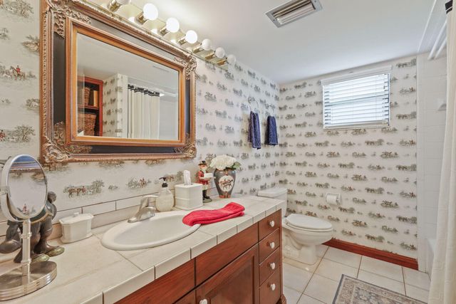 3918 Edgar Avenue, Boynton Beach, FL 33436