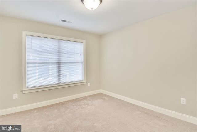 2205 N EDISON ST N, Arlington, VA 22207