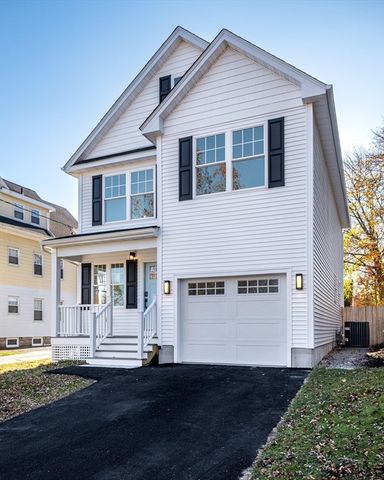 14 Ravenswood, Providence, RI 02908