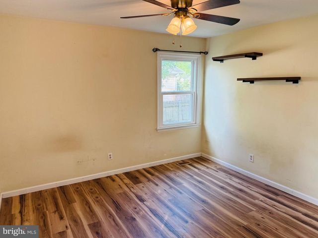 212 GERBER DR, Fredericksburg, VA 22408