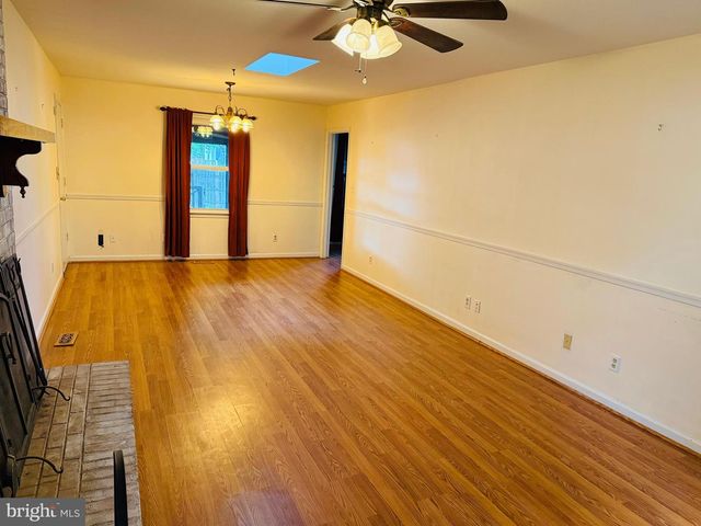 212 GERBER DR, Fredericksburg, VA 22408