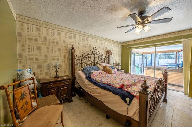 1314 SE 43rd TER, Cape Coral, FL 33904