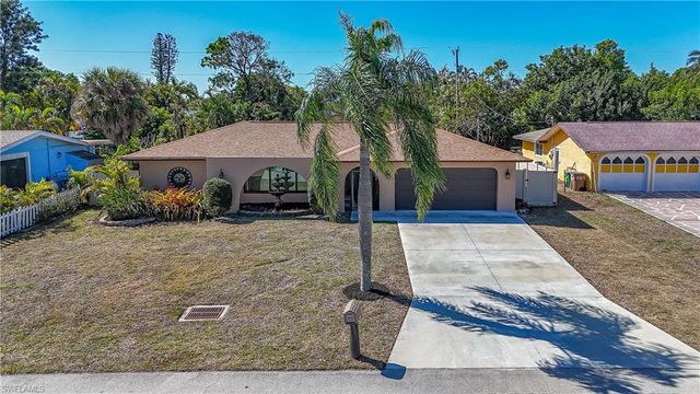 1314 SE 43rd TER, Cape Coral, FL 33904