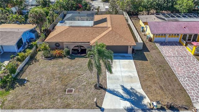 1314 SE 43rd TER, Cape Coral, FL 33904