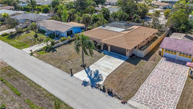 1314 SE 43rd TER, Cape Coral, FL 33904