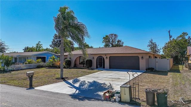 1314 SE 43rd TER, Cape Coral, FL 33904