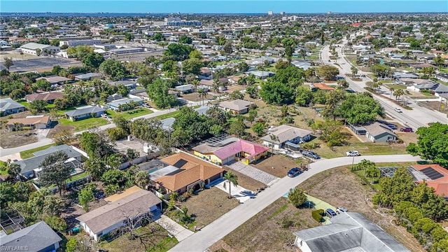 1314 SE 43rd TER, Cape Coral, FL 33904