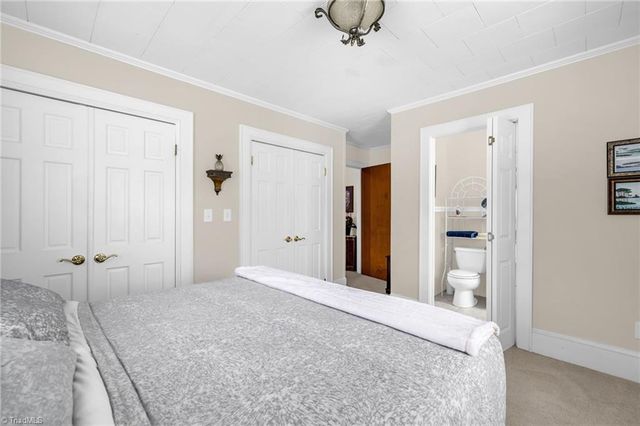 318 S Fayetteville Street, Liberty, NC 27298