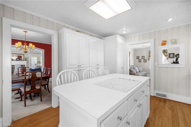 318 S Fayetteville Street, Liberty, NC 27298