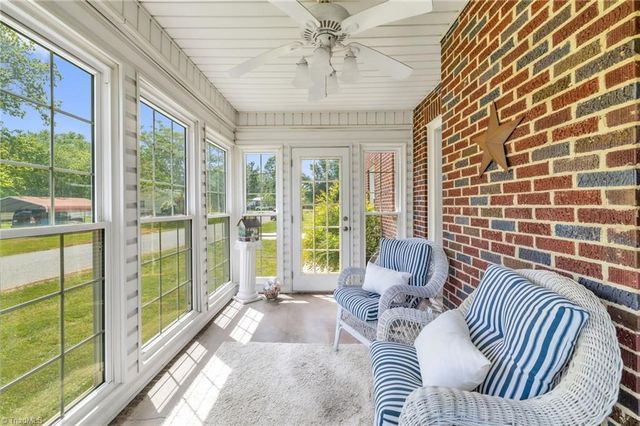 318 S Fayetteville Street, Liberty, NC 27298