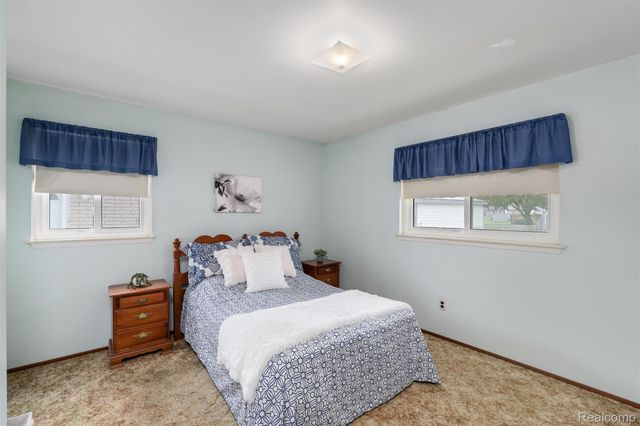 19462 Brandt Street, Roseville, MI 48066