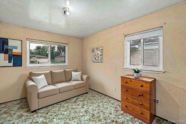 19462 Brandt Street, Roseville, MI 48066