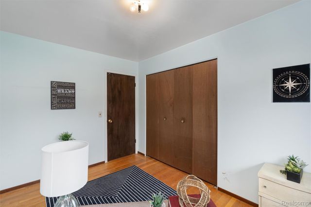 19462 Brandt Street, Roseville, MI 48066
