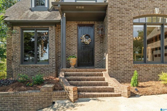 2019 BLUESTONE CIRCLE, Birmingham, AL 35242