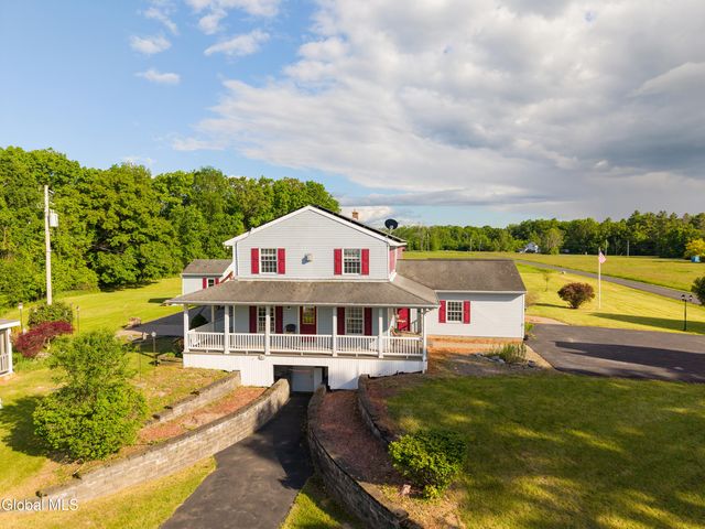 282 Hays Road, East Greenbush, NY 12033