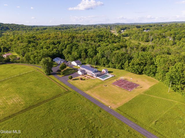 282 Hays Road, East Greenbush, NY 12033