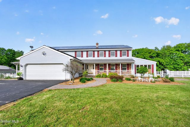 282 Hays Road, East Greenbush, NY 12033
