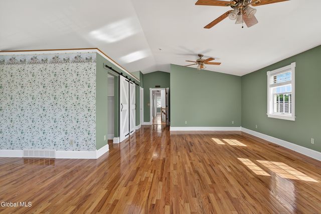 282 Hays Road, East Greenbush, NY 12033