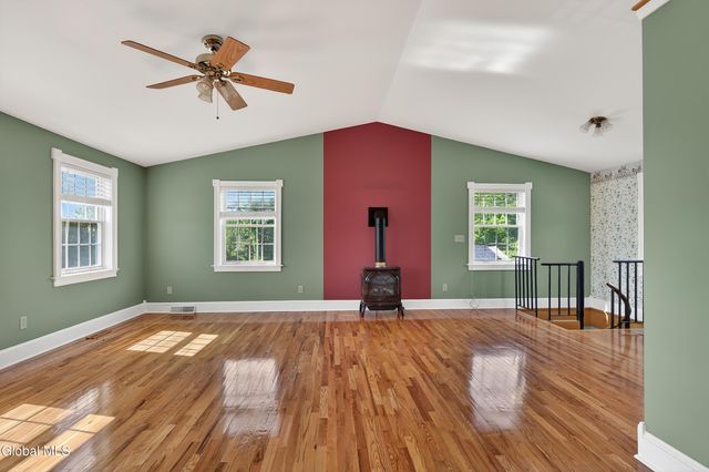 282 Hays Road, East Greenbush, NY 12033
