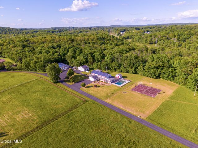 282 Hays Road, East Greenbush, NY 12033