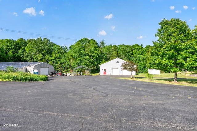 282 Hays Road, East Greenbush, NY 12033