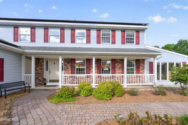 282 Hays Road, East Greenbush, NY 12033