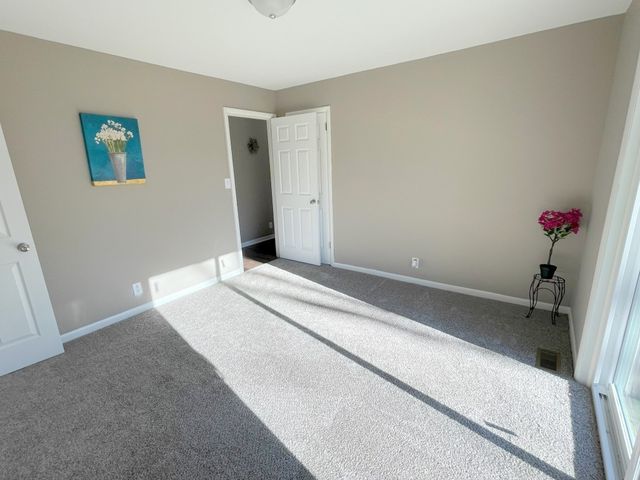 604 Mayflower St, Clarksville, TN 37042