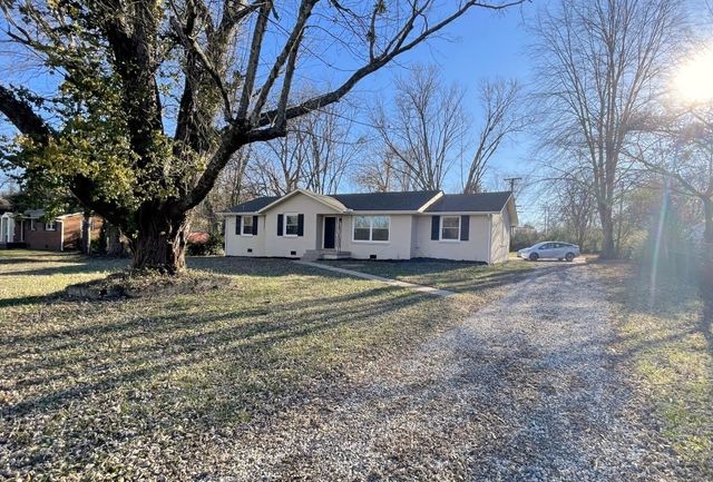 604 Mayflower St, Clarksville, TN 37042