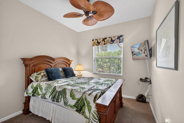 2085 Chagall Circle, West Palm Beach, FL 33409