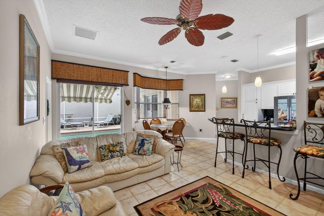 2085 Chagall Circle, West Palm Beach, FL 33409