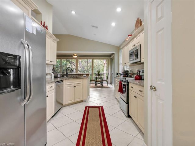3281 Crossings CT 202, Bonita Springs, FL 34134